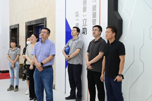 ��˾�����߷õ���www.�Ƿ����ʡ�com�ɷݷ��ν�������