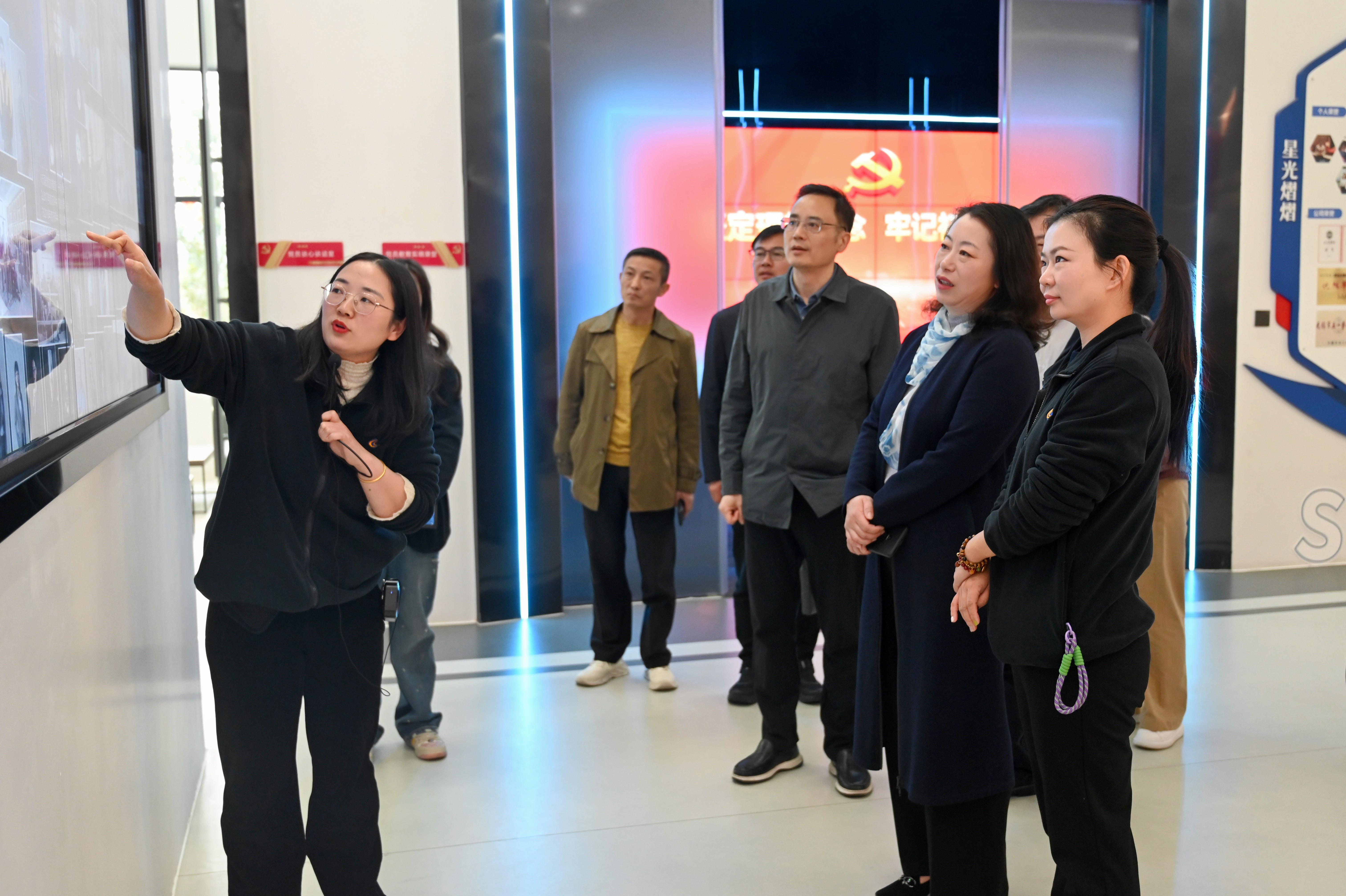 ����ʡ�ܹ���ݰ��www.�Ƿ����ʡ�com�ɷݵ��й�������