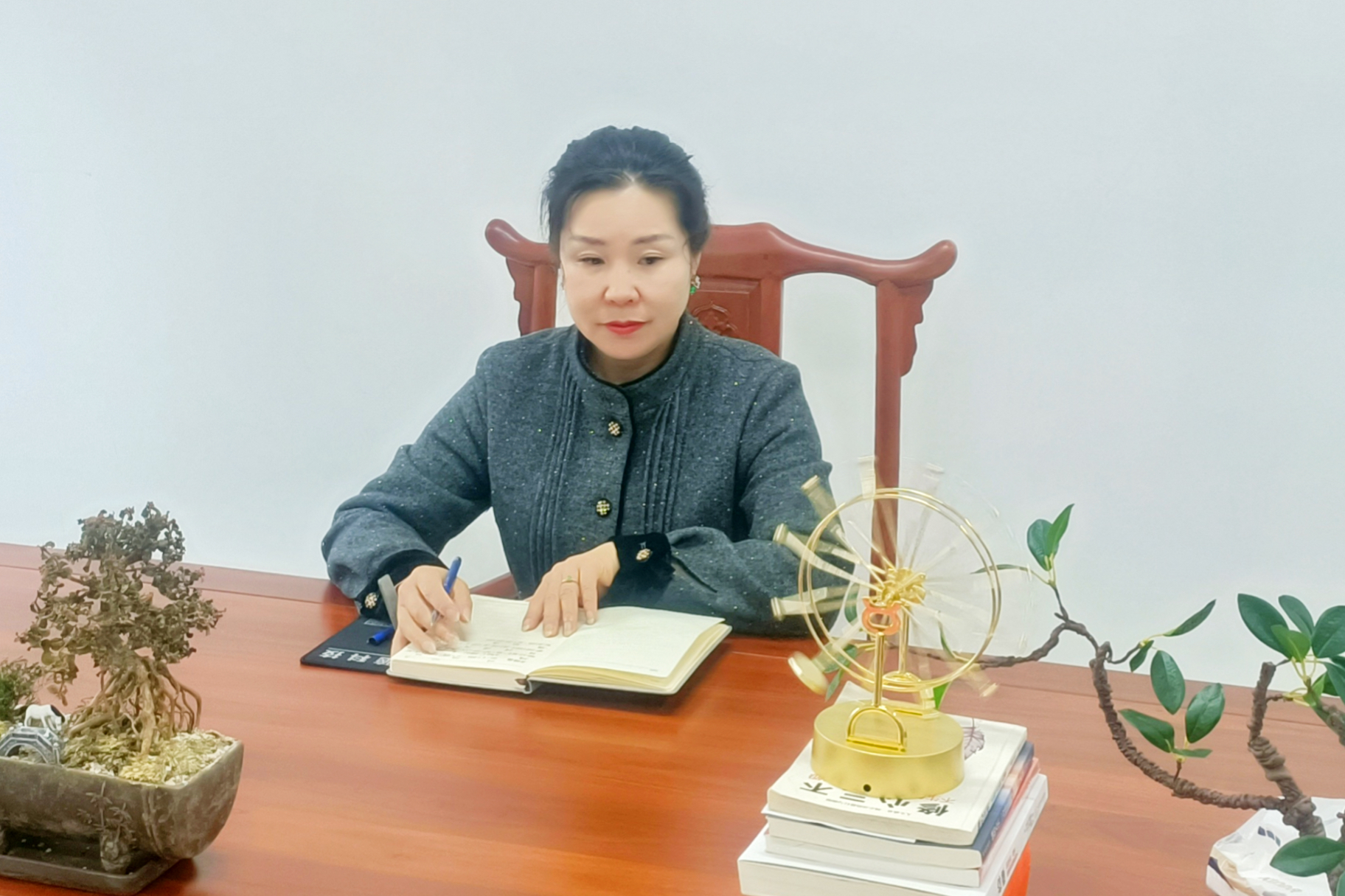 �������Ȱ�������������������Ů��������www.�Ƿ����ʡ�com����Ӫ��˾���