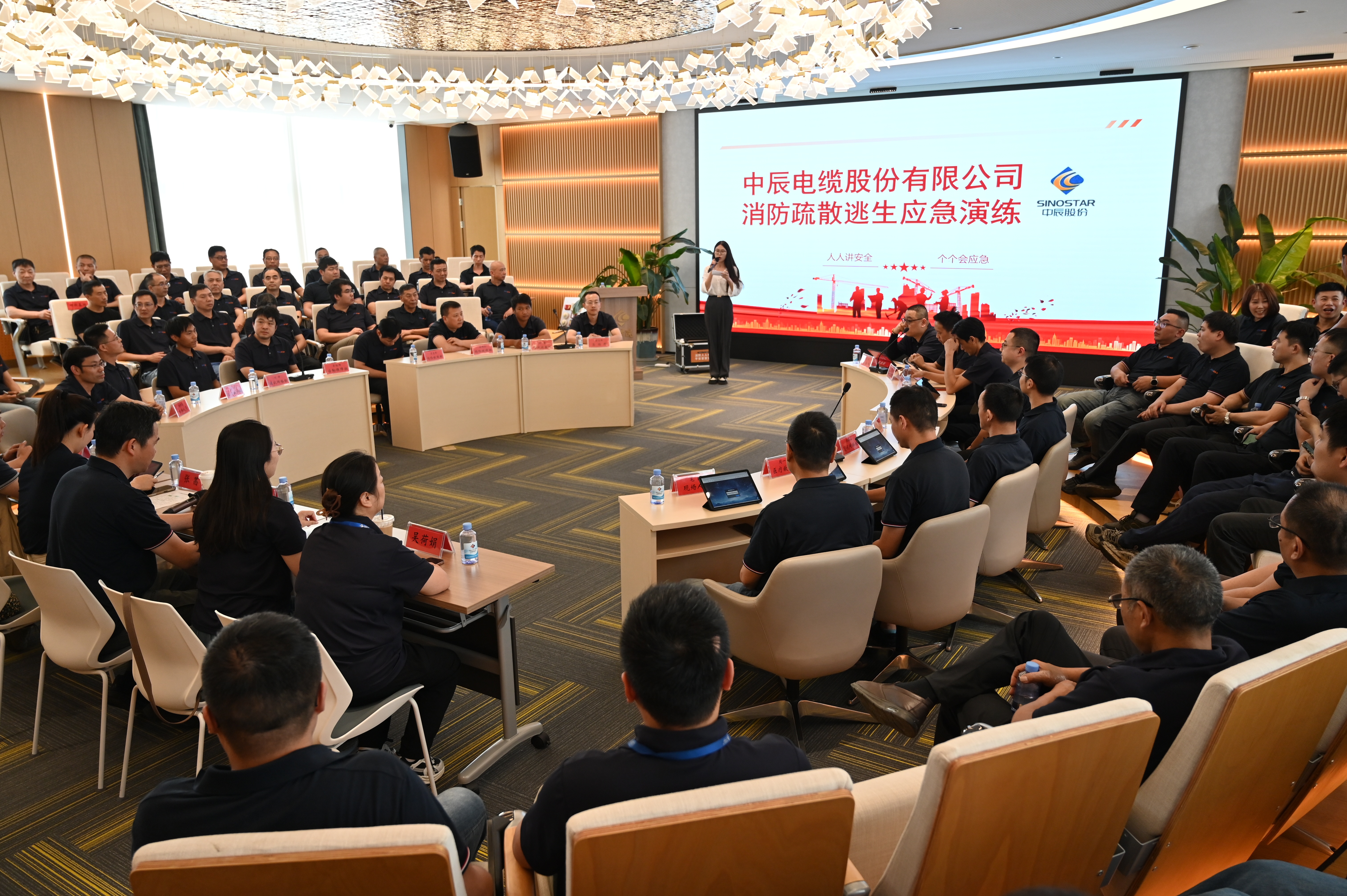 �ԡ�������������������������������δ��ȼ����www.�Ƿ����ʡ�com���¿�չ���������ۺ�Ӧ�������˶�