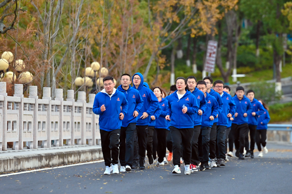 �Ƿ�����(�й���)-�ٷ���վ