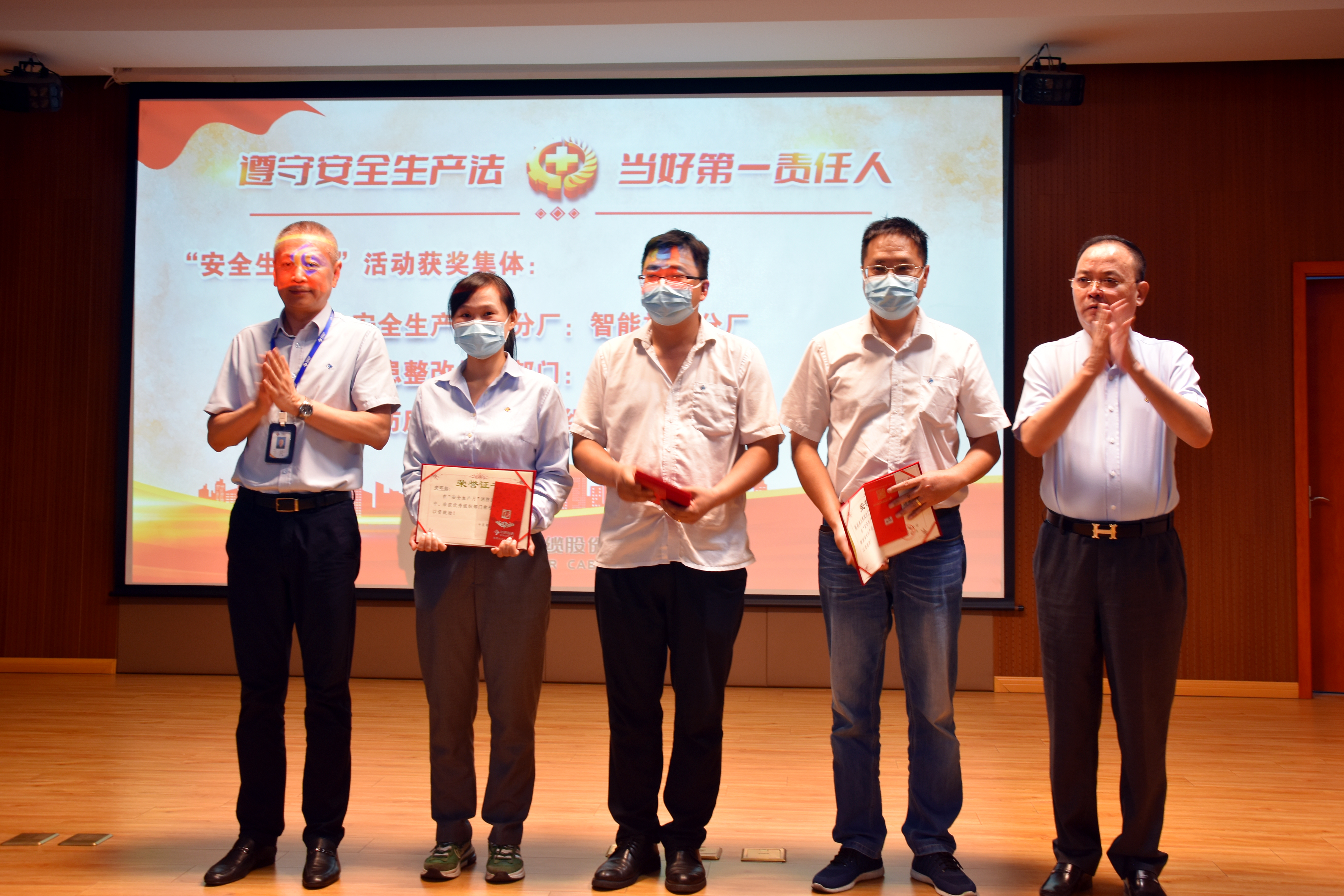 ·Ç·²¹ú¼Ê(ÖйúÇø)-¹Ù·½ÍøÕ¾